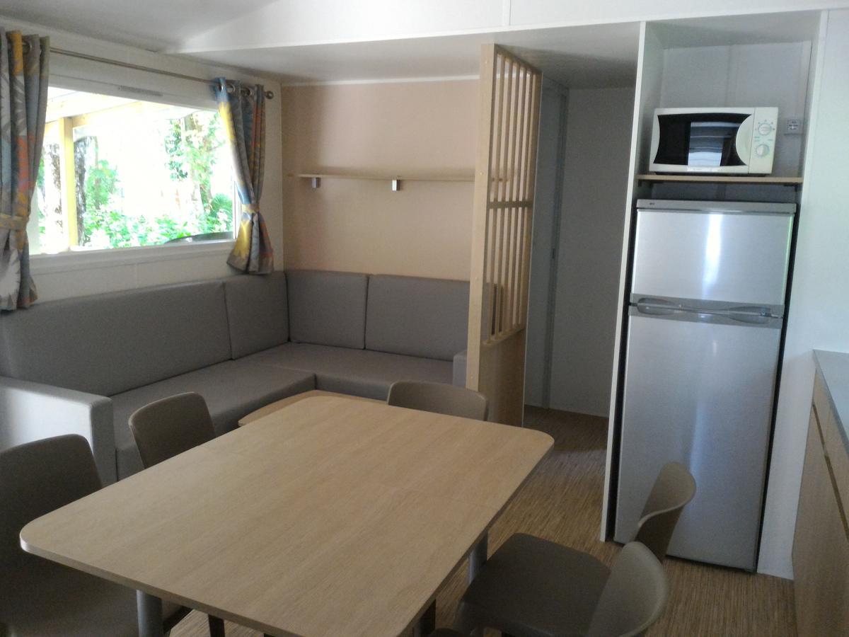 Camping Les Sables 罗纳河畔的图尔农 外观 照片